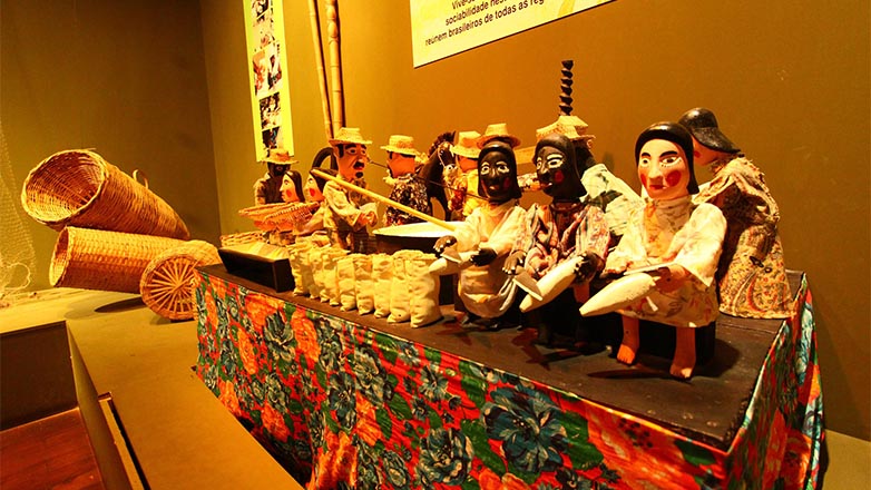 Exposição dentro do Museu do Folclore