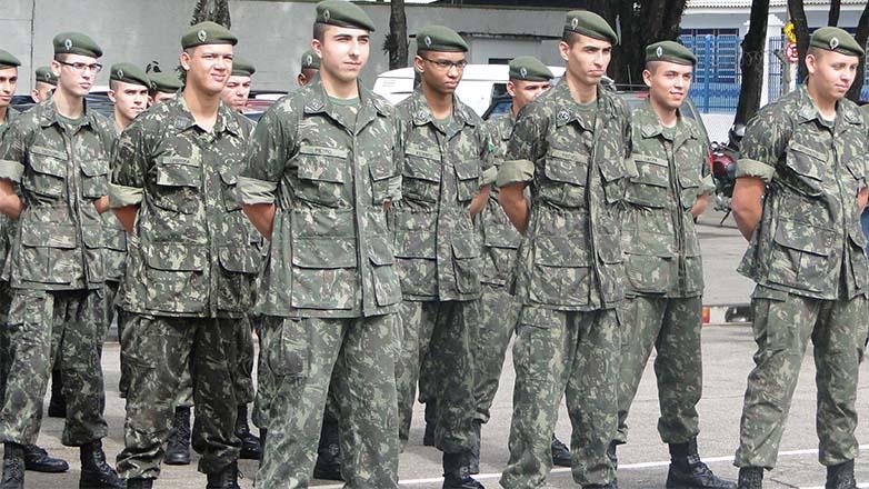 O prazo de alistamento militar encerra no dia 30 de junho. Seis mil jovens devem integrar o Exército Brasileiro no município em 2016 