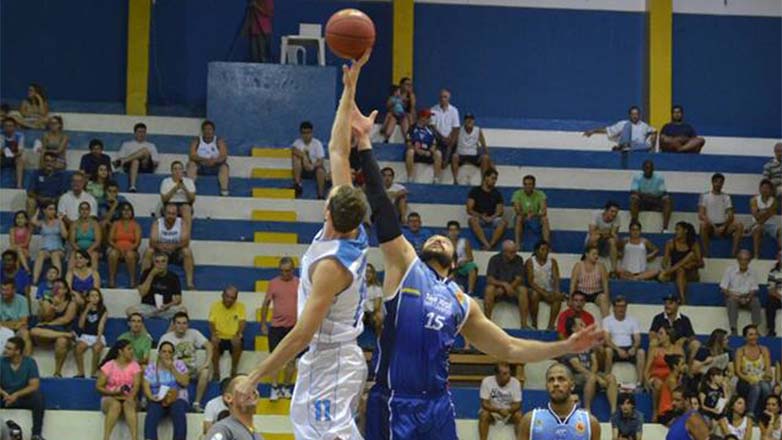 São José faz jogo equilibrado, mas Rio Claro vence pelo NBB