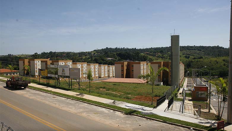 Prefeitura e Caixa Econômica entregam mais 400 moradias