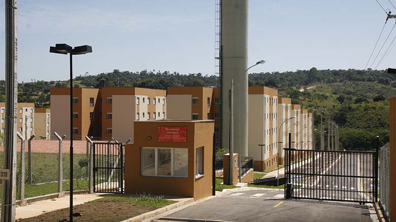 Prefeitura e Caixa Econômica entregam mais 400 moradias
