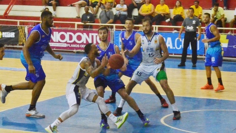 basquete masculino