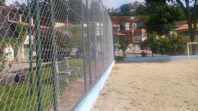 Quadra de areia do Campos de São José, na região leste