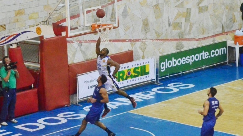 Basquete