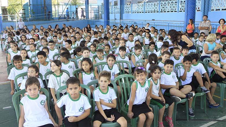A escola Professora Elza Regina Ferreira Bevilacqua, no Jardim Estoril, na região sul agora também faz parte da escola interativa de S. José.