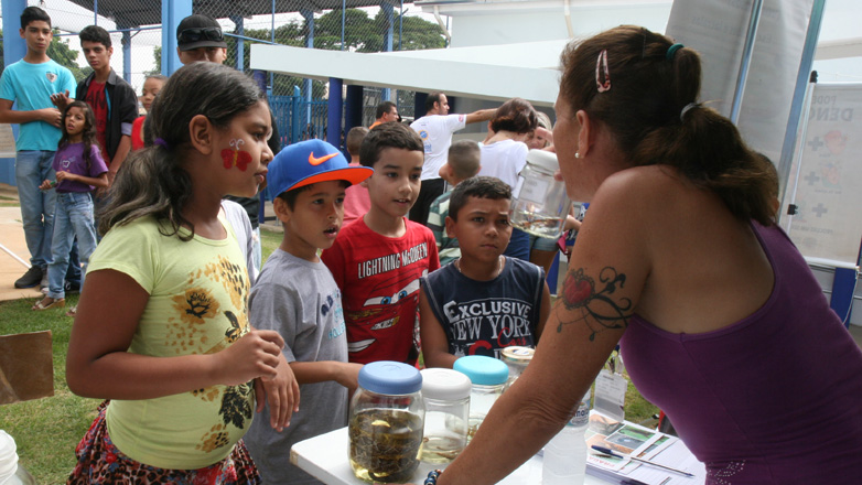 A solenidade contou com apresentações culturais dos alunos e relato da memória da escola 