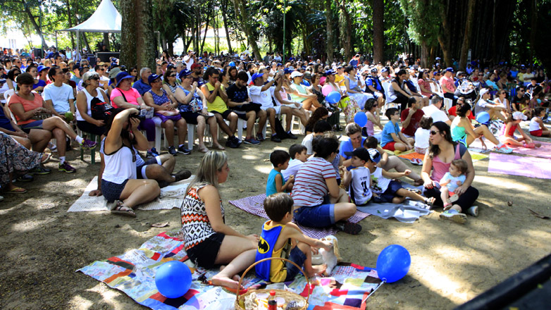 Inauguração da biblioteca itinerante