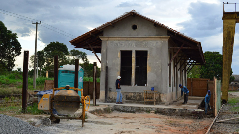 A recuperação do prédio histórico começou em fevereiro deste ano, com previsão de entrega em julho. 