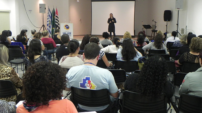 Promotora de Justiça do Gevid-SP disse que São José está à frente, por se preocupa em criar políticas específicas para as mulheres.