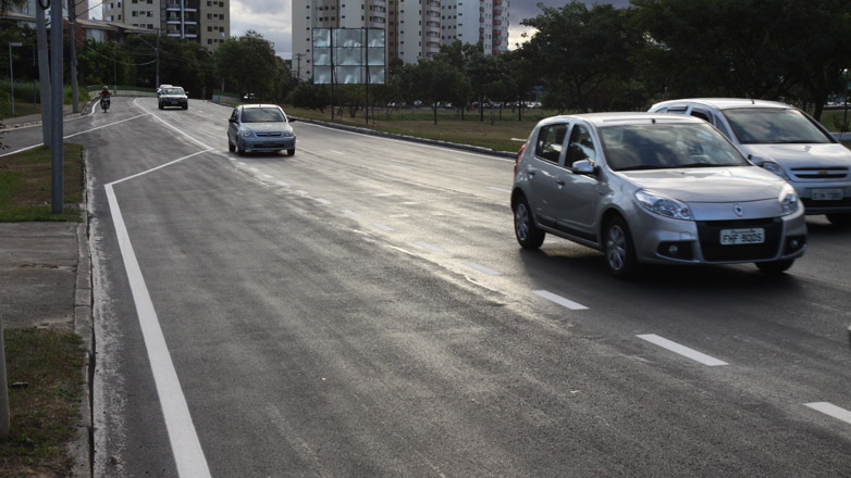 Agora, cerca de 75 mil motoristas que utilizam a avenida diariamente poderão contar com mais segurança e fluidez no trânsito local