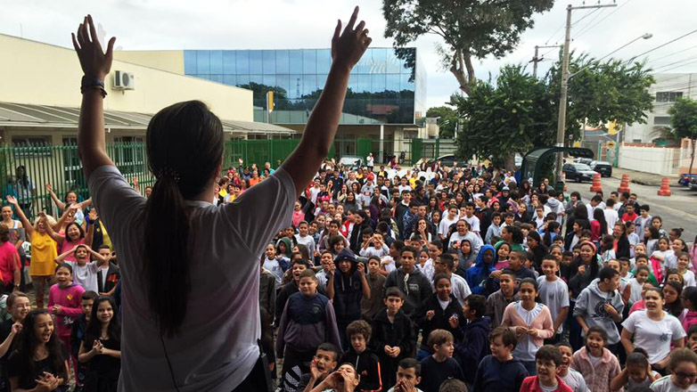 CRAS e Casa do Idoso Leste fazem campanha sobre exploração sexual