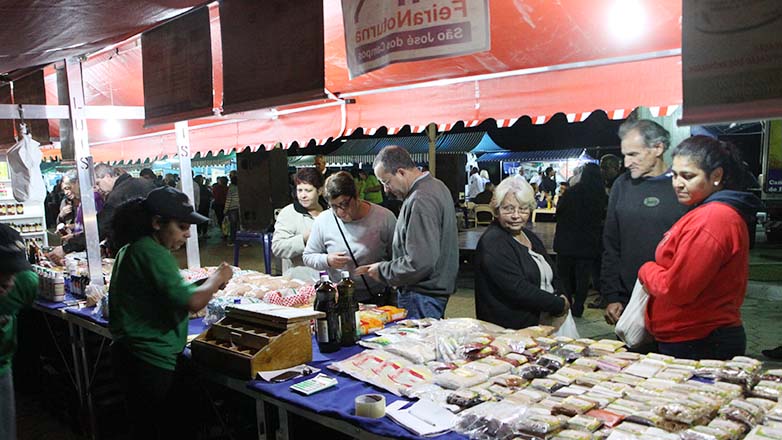 Feira Noturna