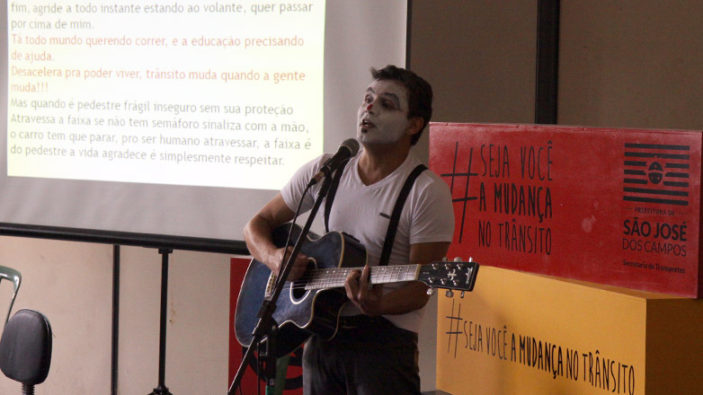 O Maio Amarelo é um movimento nacional de combate a mortes e acidentes no trânsito. São José participa dessas ações desde 2014.