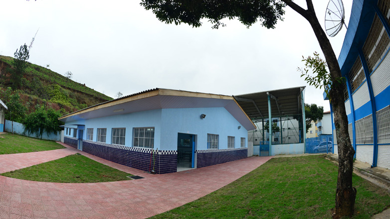 Escola Municipal Mariana Teixeira, no Telespark, ganha novo refeitório