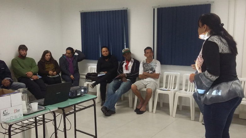 Palestra foi iniciativa da Secretaria de Turismo que possui convênio com a Superintendência do Trabalho Artesanal nas Comunidades