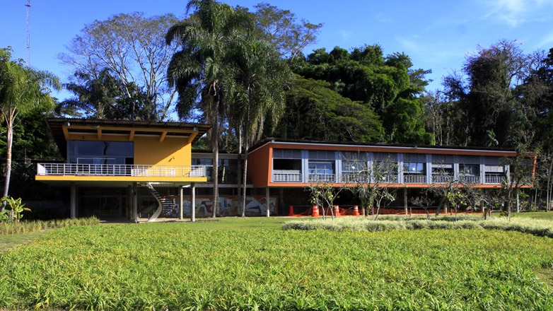 Residência Olivo Gomes 
