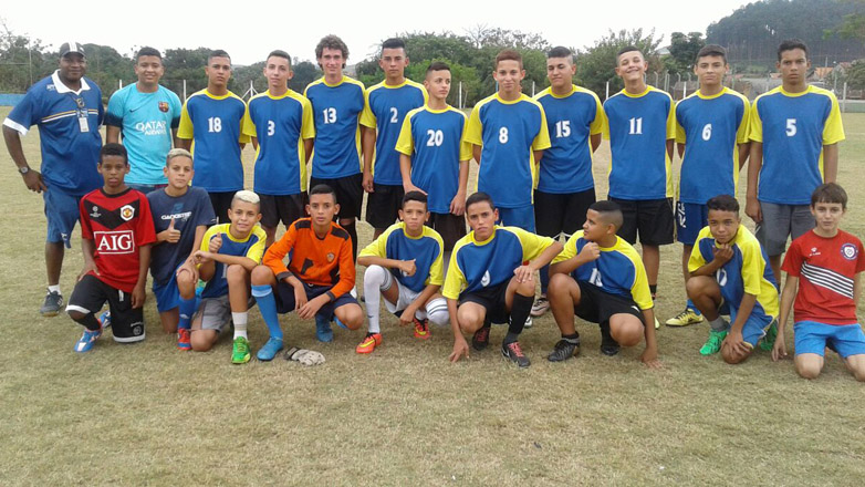 Equipe dos Jogos Intercentros de Futebol