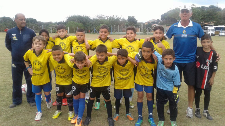 Equipe dos Jogos Intercentros de Futebol