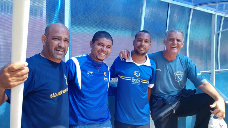 Equipe dos Jogos Intercentros de Futebol
