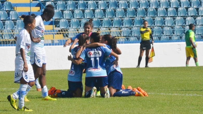 Futebol feminino