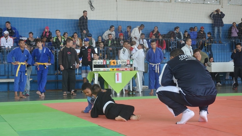 Intercentro de Jiu Jitsu e Karatê