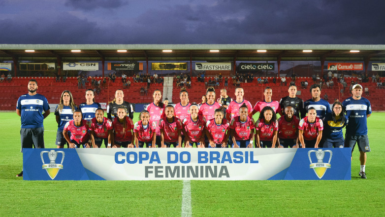 Emily Lima integra o Grupo de 14 mulheres que vem brigando por avanços no futebol feminino junto à CBF.