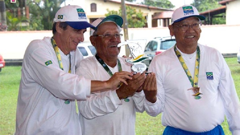 Os atletas vitoriosos do Clube dos Pescadores do Vale do Paraíba (Cpevap), sediado em São José dos Campos
