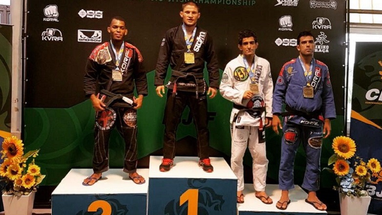  Calasans Júnior foi o campeão no peso médio, e Vitor Toledo o segundo lugar no pesado. Alex Viana levou ouro no peso pena.