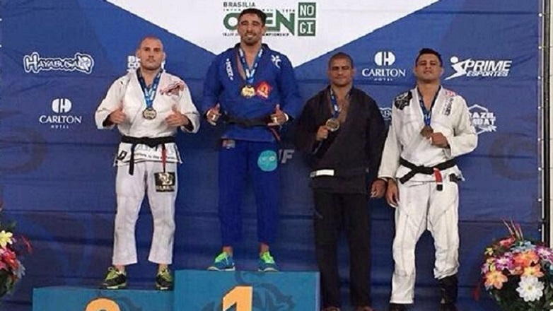 Mais 2 lutadores de jiu-jitsu de São José dos Campos conquistaram medalhas no Brasilia Open. As conquistas foram na faixa preta.
