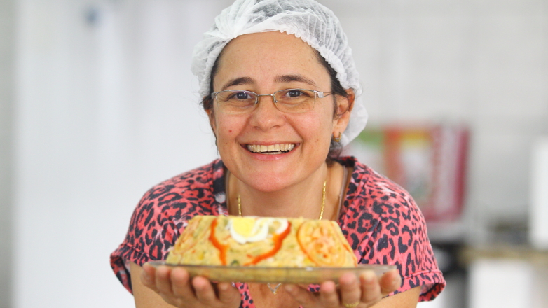 Curso de comidas típicas juninas oferecido na cozinha experimental da Padaria Artesanal, do Fundo Social de São José dos Campos