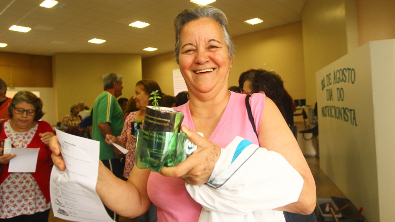 Para a aposentada Ana Maria de Vasconcelos Oliveira, 65 anos, a boa alimentação faz a diferença, pois tem diabetes e colesterol