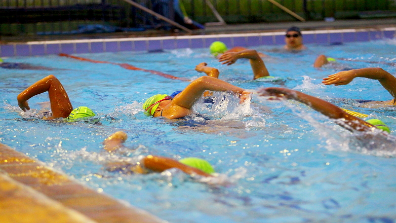 As 232 vagas para aulas gratuitas de natação e hidroginástica são para crianças, adolescentes, adultos e idosos