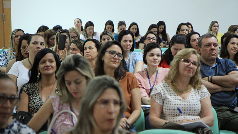 Ao todo, foram 43 palestras ministradas por professores da rede de ensino municipal de São José dos Campos 