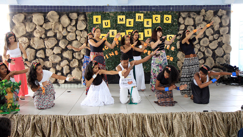 O evento foi promovido com o intuito de combater ao preconceito racial e promover a valorização da cultura afro brasileira