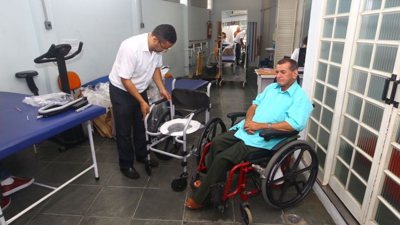 As primeiras entregas começaram na semana passada, beneficiando os pacientes atendidos nas unidades de reabilitação 